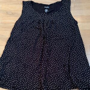 croft & barrow Black Tank with White Polka Dots – Scoop Neck